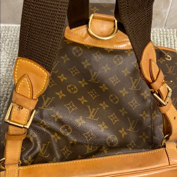 ⭐️SOLD⭐️Louis Vuitton Montsouris GM - Picture 10 of 16